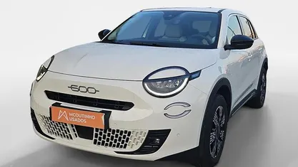 Usado 2024 Fiat 600 | € 23.799 (Preço justo)