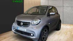 Cinzento Usado 2019 Smart ForTwo Electric Drive Coupé | € 11.900 (Preço justo)