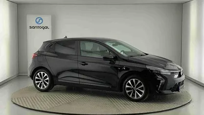 Preto Usado 2024 Mitsubishi Colt Invite Citadino | € 18.760 (Preço justo)