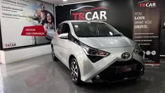 Usado 2019 Toyota Aygo X-play Citadino | € 11.990 (Preço justo)
