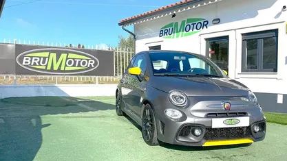 Cinzento Usado 2018 Abarth 595 Pista Citadino | € 20.650 (Preço justo)