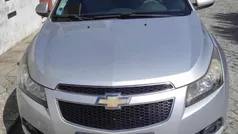 Cinzento Usado 2010 Chevrolet Cruze Sedan | € 6.600 (Preço justo)