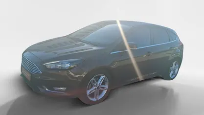Castanho Usado 2015 Ford Focus Titanium Sedan | € 10.065 (Preço justo)
