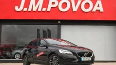 Usado 2019 Volvo V40 Momentum Carrinha | € 15.890 (Preço justo)