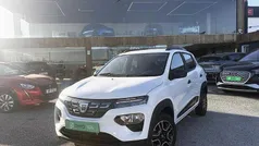 Branco Usado 2022 Dacia Spring Comfort Citadino | € 11.900 (Preço justo)