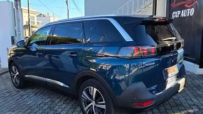Usado Peugeot 5008 131 HP (96 kW) 2022 SUV