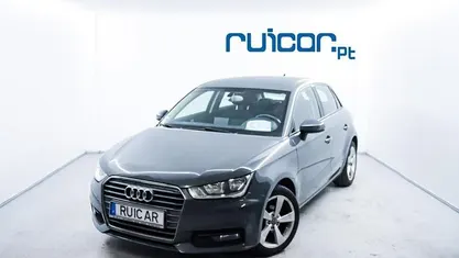 Cinzento Usado 2015 Audi A1 Sportback Citadino | € 13.900 (Preço justo)