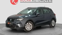 Cinza Usado 2024 Seat Arona Style SUV | € 17.989 (Preço justo)