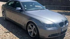 Cinzento Usado 2003 BMW 530 Sedan | € 10.500 (Preço justo)