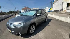 Cinzento Usado 2015 Mitsubishi Outlander Intense SUV | € 16.900 (Preço justo)