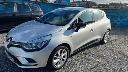 Usado 2017 Renault Clio IV Citadino | € 8.990 (Bom preço)