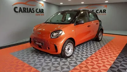 Usado Smart ForFour Electric Drive 60 kW (82 HP) 2022 Laranja