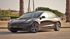 Preto Usado 2020 Tesla Model 3 Sedan | € 21.990 (Bom preço)