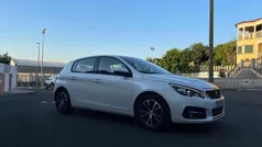 Branco Usado 2017 Peugeot 308 Active Sedan | € 13.000 (Preço justo)