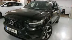 Preto Usado 2021 Volvo XC40 R-Design SUV | € 28.700 (Bom preço)