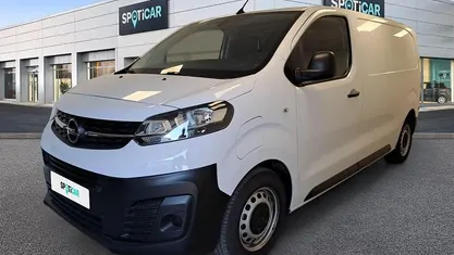 Usado Opel Vivaro-e Combi 100 kW (136 HP) 2024 Branco Van
