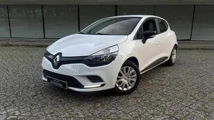 Usado 2017 Renault Clio IV | € 9.690 (Preço justo)