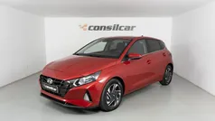 Vermelho Usado 2022 Hyundai i20 Comfort Citadino | € 15.680 (Preço justo)