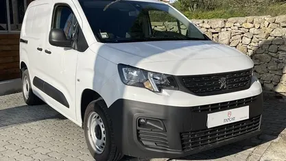 Usado Peugeot Partner 102 HP (75 kW) 2021 Branco Monovolume