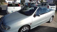 Cinzento Usado 2001 Renault Mégane Cabriolet Cabrios | € 2.990