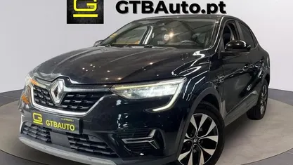 Preto Usado 2023 Renault Arkana SUV | € 23.900 (Preço justo)