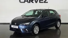 Cinza Usado 2023 Seat Ibiza Style | € 18.900 (Preço justo)