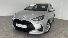 Cinzento Usado 2022 Toyota Yaris | € 18.250 (Preço justo)