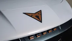 Branco Novo 2025 Cupra Tavascan Endurance SUV | € 43.500 (Preço justo)