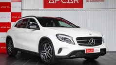 Branco Usado 2016 Mercedes GLA180 Style SUV | € 17.900 (Preço justo)