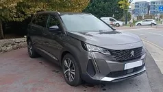 Usado 2022 Peugeot 5008 Monovolume | € 25.900 (Preço justo)