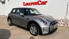 Cinzento Usado 2023 Mini Cooper Coupé Essential Coupé | € 24.995 (Bom preço)