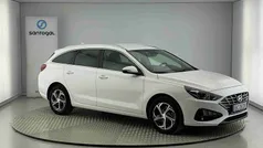 Branco Usado 2023 Hyundai i30 Style Carrinha | € 22.850 (Preço justo)