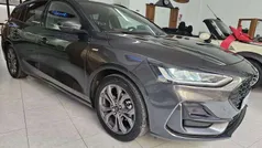 Cinzento Usado 2023 Ford Focus ST-Line Carrinha | € 26.000 (Preço justo)
