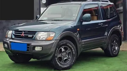 Usado Mitsubishi Pajero 165 HP (121 kW) 2000 SUV