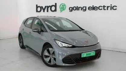 Usado Cupra Born 150 kW (204 HP) 2022 Cinza Citadino