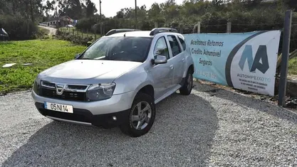 Cinza Usado 2012 Dacia Duster SUV | € 9.950 (Preço justo)