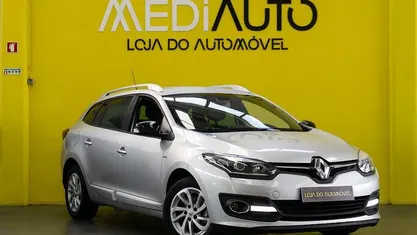 Cinzento Usado 2015 Renault Mégane III Carrinha | € 8.990 (Preço justo)