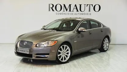Usado 2008 Jaguar XF Luxury Sedan | € 12.900 (Preço justo)
