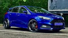 Azul Usado 2016 Ford Focus ST Citadino | € 18.000 (Bom preço)