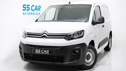 Usado Citroën Berlingo 75 HP (55 kW) 2020 Monovolume