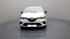 Branco Usado 2023 Renault Clio V Evolution Sedan | € 18.890 (Preço justo)