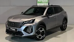 Cinza Usado 2024 Peugeot 2008 Allure SUV | € 25.490 (Preço justo)