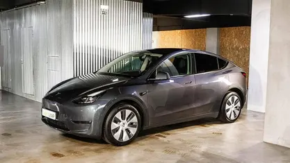 Cinzento Usado 2022 Tesla Model Y Long Range AWD SUV | € 35.900 (Preço justo)