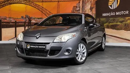 Usado Renault Mégane III 110 HP (80 kW) 2010 Cinzento