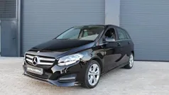 Preto Usado 2015 Mercedes B180 Urban Monovolume | € 15.499 (Preço justo)