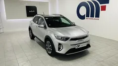 Cinza Usado 2024 Kia Stonic SUV | € 18.999 (Preço justo)
