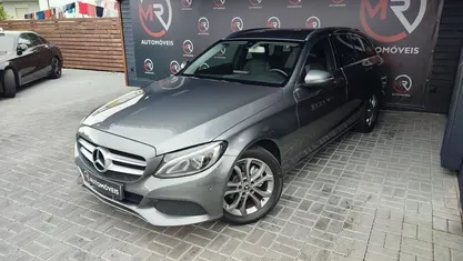 Cinza Usado 2017 Mercedes C180 Avantgarde Sedan | € 17.900 (Preço justo)