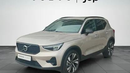 Usado Volvo XC40 Plus 129 HP (94 kW) 2024 SUV