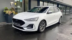 Branco Usado 2024 Ford Focus ST Sedan | € 21.390 (Bom preço)