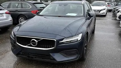 Usado 2020 Volvo V60 Carrinha | € 23.900 (Preço justo)